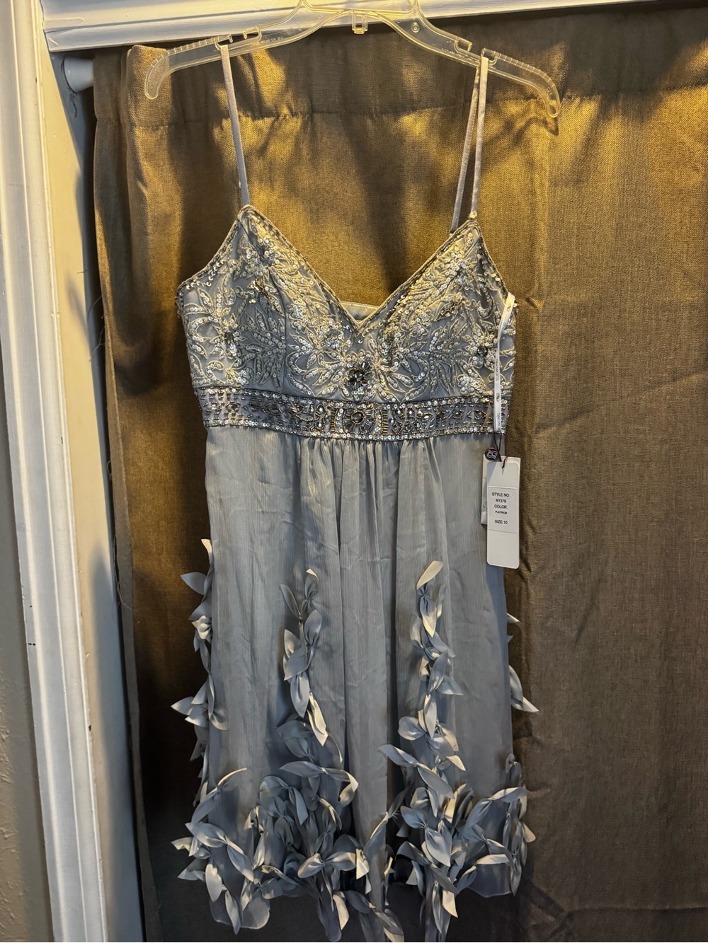 Sue Wong Silver-Gray Embellished Midi Dress with Floral Appliqué - Picture 1 of 6